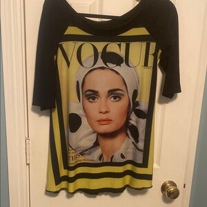 Vogue Graphic Women's Top - Black and Yellow